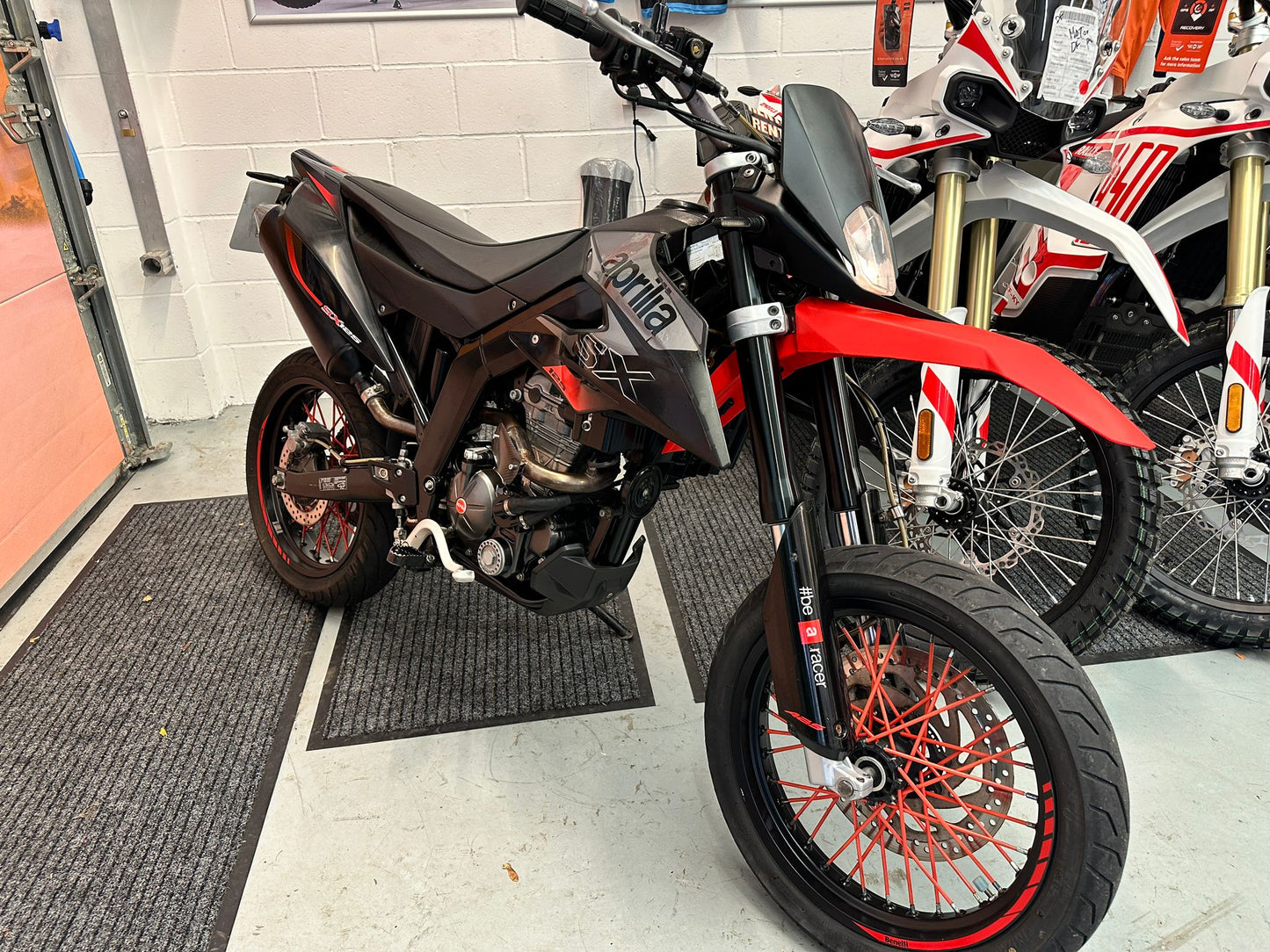 SX125 (124cc) 2018