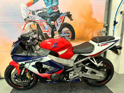 CBR 900 RR Fireblade (954cc) 2002