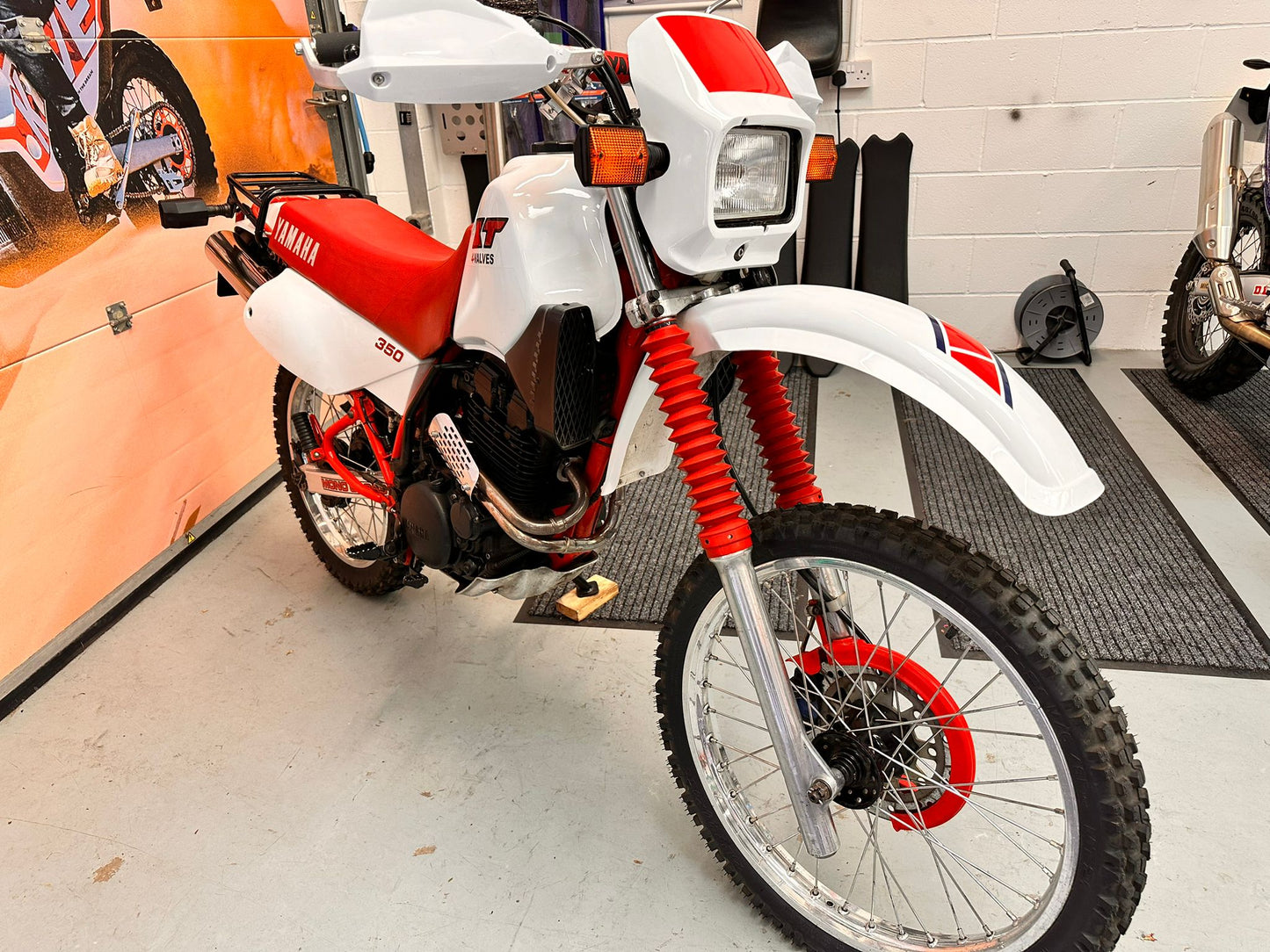 XT350 (346cc) 1986