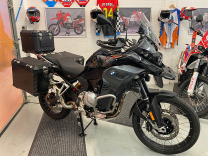 F850 GS Adventure Triple Black (853cc) 2022