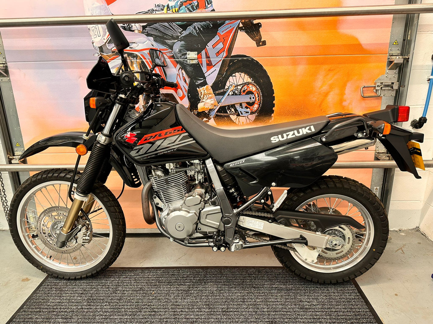 DR650 SE Dual Sport (644cc) 2021